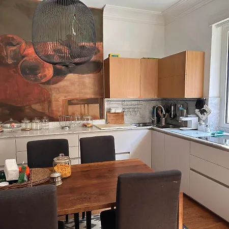 Con Terrazza E Luminoso Apartament Rzym